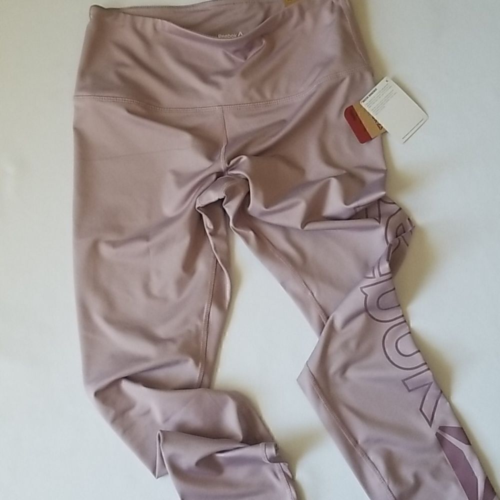 Reebok Graphic Highrise Legging, Sea Fog, NWT, M - Picture 2 of 8
